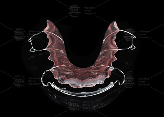 China Dental Lab Stainless Steel And Acrylic Orthodontic Hawley Retainer For Orthodontic Treatment